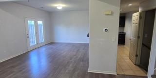 4 Bedroom 3.5 Bathroom Duplex Gallery 23