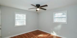 Room in 3 Bedroom Home at Pelton Pl NW Gallery 19
