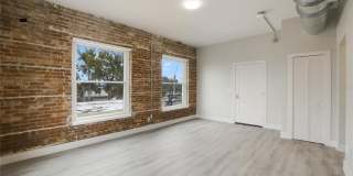 792 W MONTROSE Street 792 W MONTROSE Street Gallery 5