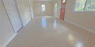 810 Pine Gallery 3