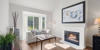 Waters Edge Gallery 17