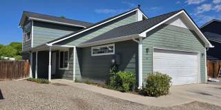 Complete Remodel 4 bed, 2 1/2 bath home Gallery 1