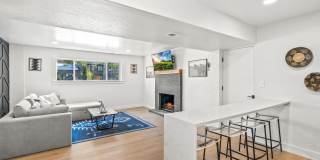 2651 Little Kate Road Gallery 33