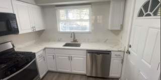 1321 W Sherwin Ave, Gallery 1