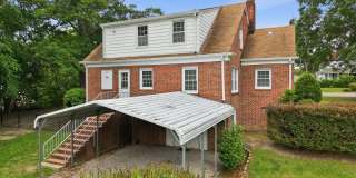 Gorgeous Home in Downtown Lillington! Gallery 52