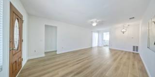 Charming 55+ Fully Remodeled 2 Br. 1 Ba. Duplex - Sunny Hills Gallery 4