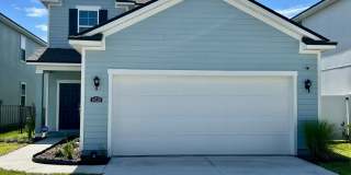 Large 4 Bed, 3 Bath Home with Loft – Built in 2024! Gallery 4