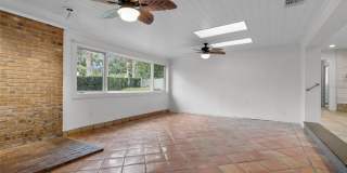 307 W 4TH AVENUE Gallery 30