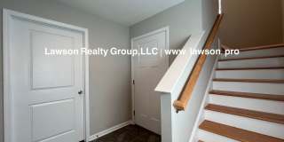 Upscale Three Bedroom in Colonial Green with Garage Upscale Three Bedroom in Colonial Green with Garage Gallery 49