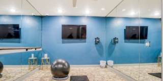 11170 Huebner Oaks Gallery 1