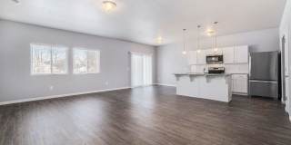 Move‑In Special: Get ONE MONTH FREE on your first full month of rent when you sign a lease by May 10! Gallery 4