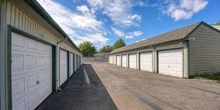 NW Vancouver Condo with Detached Garage & Dedicated Parking Gallery 32