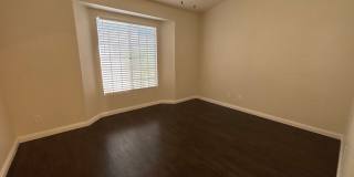 ***MOVE-IN SPECIAL!!!*** 2-Bedroom, 2-Bathroom Townhome located in Henderson, Nevada Gallery 18