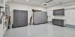 6746 N Glasner Gallery 49