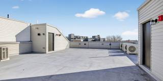 2034 N FRONT Street Gallery 24