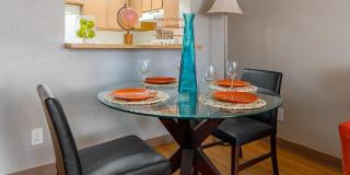 Candlelight Square Gallery 3