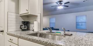 Modern 3BR/2BA Duplex | All Utilities Included | Downtown Edmond Gallery 12