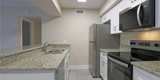 5331 Summerlin Road Gallery 1