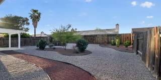 Charming 3BR House in Lancaster Gallery 21