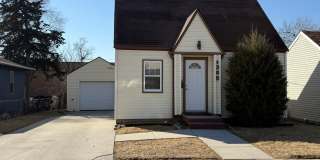 Updated 1 Bed / 1 Bath Single-Family Home with Garage! Gallery 1
