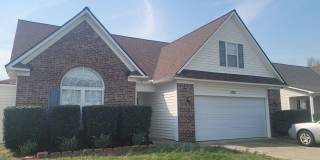 4 Bedroom, 3 Full Bath with Bonus Home Boasting 2000+ Sq Ft 4 Bedroom, 3 Full Bath with Bonus Home Boasting 2000+ Sq Ft Gallery 1