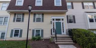 35 PICKERING Court Gallery 1