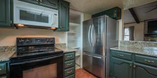 1002 River Oak Gallery 7