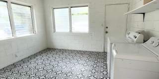 1016 Alba Drive 2/1, Half Duplex Gallery 11