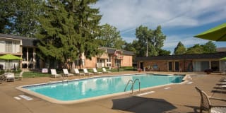 Farmington Oaks Gallery 7