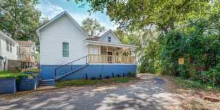 Spacious 3 Bedroom Home located in Historic Porterdale Georgia Gallery 1