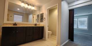 Beautifully renovated, cul-de-sac, Mesa Park adjacent home in Summerlin. Gallery 66