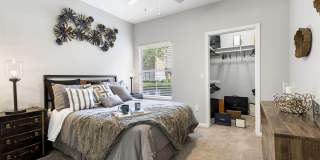 The Beverly at Shadow Lake Gallery 4