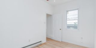 147 AVENUE E Gallery 9