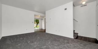 Spacious 4 Bedroom Townhome in SLC w 1 car garage Gallery 7