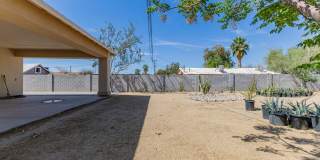 1908 E Harvard Street Gallery 18