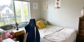 Spacious 3 & 4 Bedroom Apartments Near WWU + Downtown Gallery 28