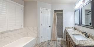 4715 Bishops Castle Dr Gallery 30