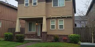 3 BEDROOM - AC - move in ready Hillsboro Gallery 1