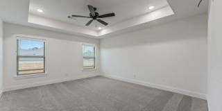50 North Banner Avenue Gallery 9
