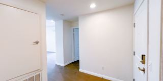 Beautiful  2Bd 2 Ba in Luxury Community Gallery 13