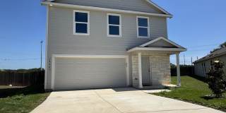 Like new 4/2.5 home (2023) in Morgan Heights with loft and big yard Gallery 1