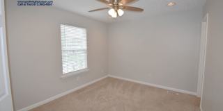 Adorable 3bd 2 ba home with washer/dryer included! Gallery 11