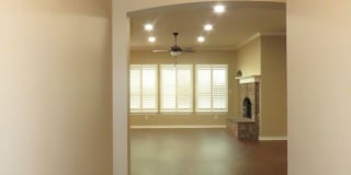 Coming Soon!! Lindale, Gorgeous 4 Bedroom, 2 Bath Home! Gallery 4