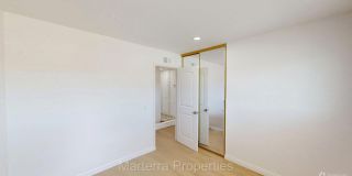 Beautiful 4 bedroom Home! Gallery 24