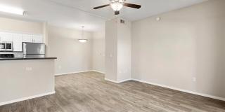 Luxe 1930 Gallery 37