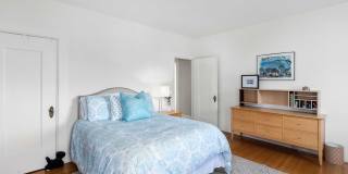 88 Central Avenue Gallery 33