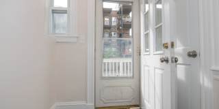 Beautiful and Spacious 4 bed2 bath Gallery 8