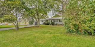 24 Elaine Drive Gallery 1