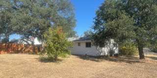 3 BED 1 BATH HOUSE WITH A FENCED BACKYARD Gallery 17