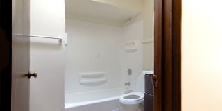 919 S Carpenter Street Gallery 9